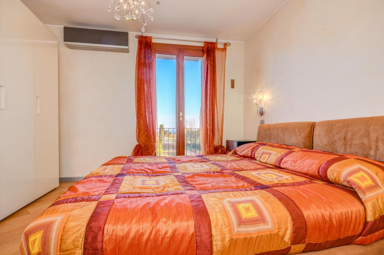 Barcone 1 Appartement Sirmione Buitenkant foto